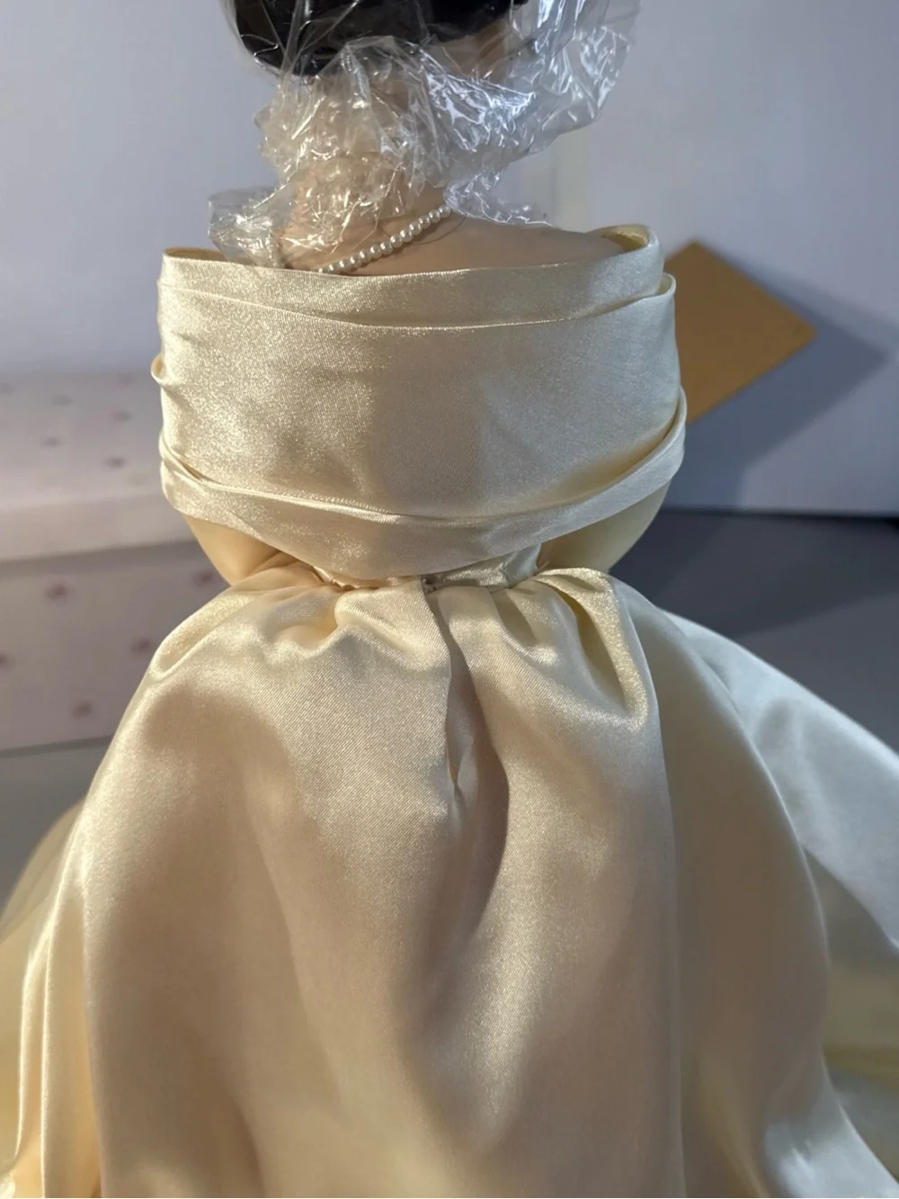 Ashton Drake Beth 1960’s wedding dress Collector Bride Doll in Cream Satin Gown